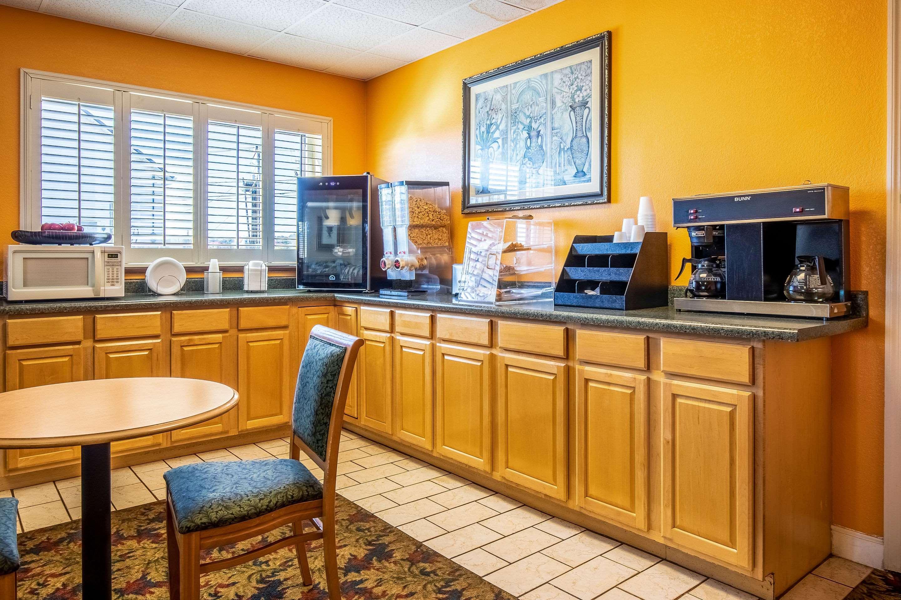 Econo Lodge Knoxville Eksteriør billede