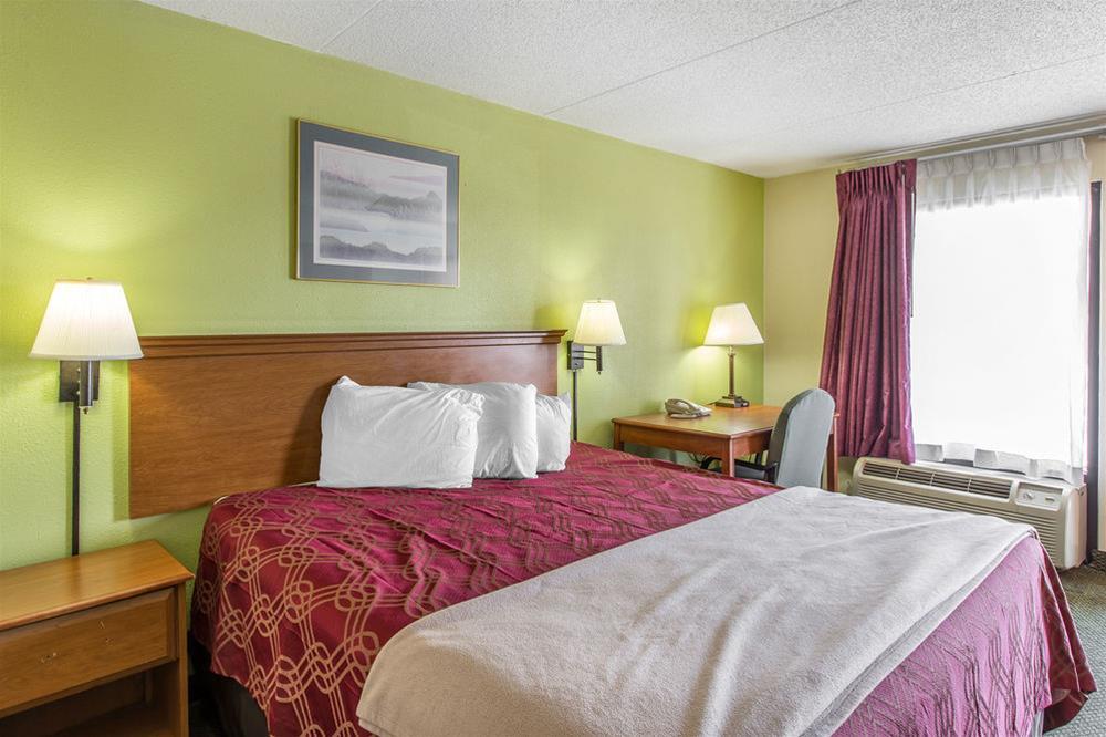 Econo Lodge Knoxville Eksteriør billede